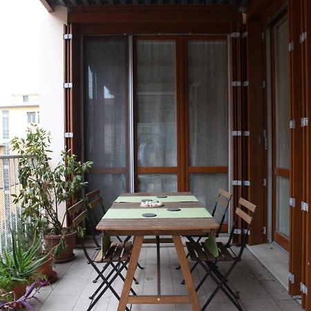 Terrace Apartment Close To Metro Station Milánó Kültér fotó