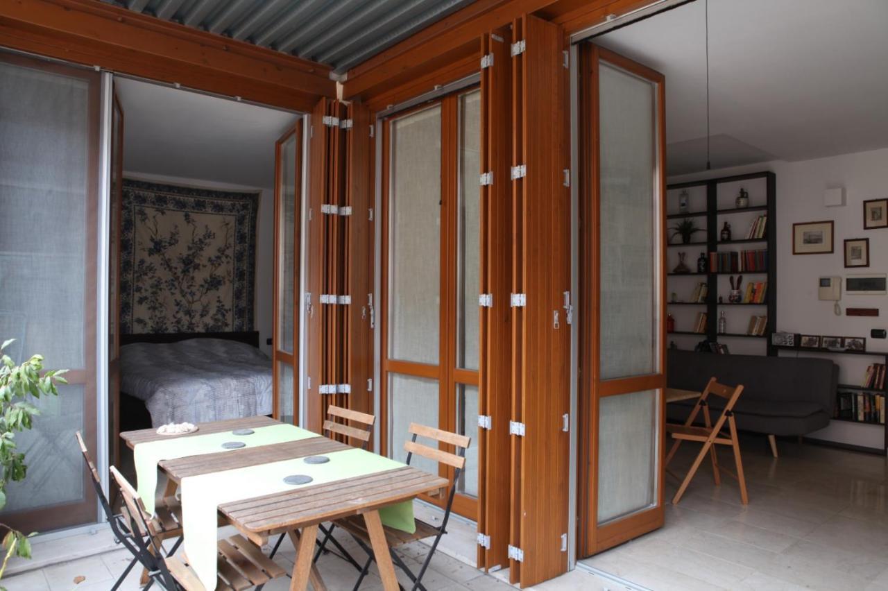 Terrace Apartment Close To Metro Station Milánó Kültér fotó